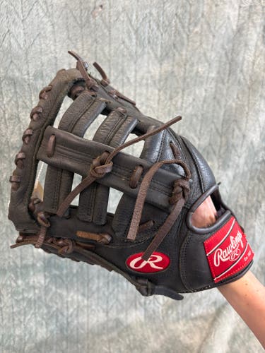 Black Rawlings Premium Series LH First Base Baseball Glove 12.5" (Used)