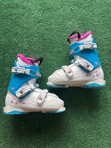 Kid's Nordica Little Belle 3 Ski Boots (Used) | Mondo 23.5 (275mm)
