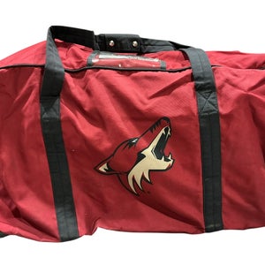Arizona Coyotes Player Equipment Hockey Bag (Used) 1683