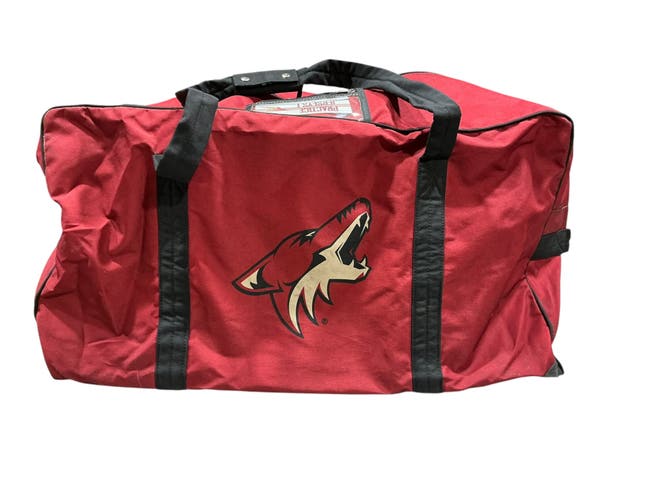 Arizona Coyotes Player Equipment Hockey Bag (Used) 1684