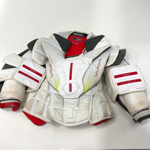 Used Bauer Vapor Hyperlite 2 Goalie Chest Protector | Senior Small | AB534