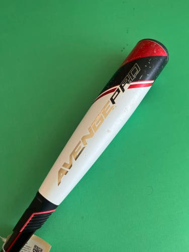 2022 AXE Avenge Pro Composite Bat USSSA Certified (-10) 17 oz 27" (Used)