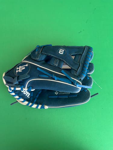 Wilson A450 LA Dodgers RH Baseball Glove 12" (Used)