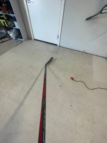 Senior CCM JetSpeed FT7 Pro Right Handed Hockey Stick P28M 75 Flex Pro Stock (Used)