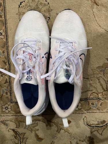 White Women's Size M 9.5 (W 10.5) Adult Nike Downshifter 12 Shoes (Used)