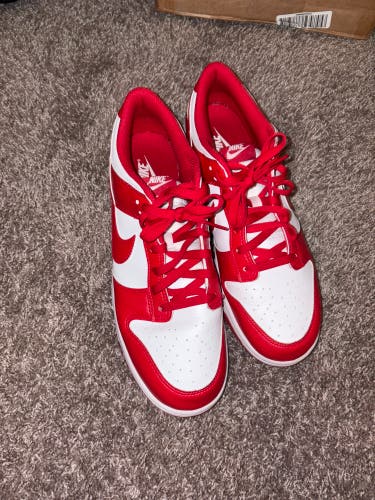 Red Unisex Size M 12.5 (W 13.5) Adult Nike Dunk Low Shoes (Used)