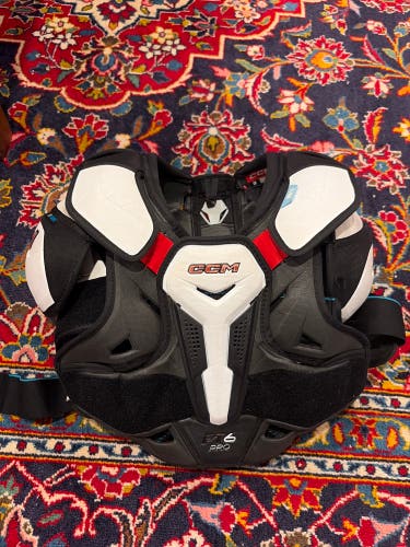 Men's Medium Senior CCM JetSpeed FT6 Pro Shoulder Pads (Used)