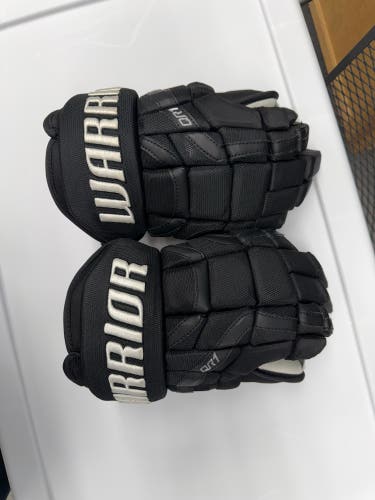 Warrior Covert QR1 Gloves 13" Pro Stock (New)