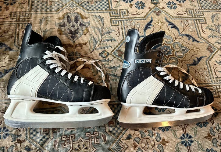 Black/White CCM Hockey Skates 11 (Used)