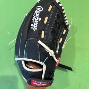 Black Rawlings WFP115 RH Softball Glove 11.5"