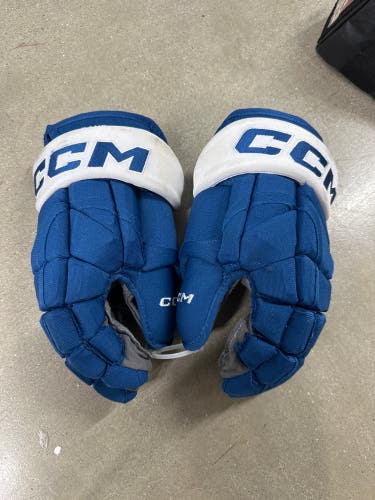 Mikko Rantanen CCM Pro Model Gloves 15" Pro Stock (Used)