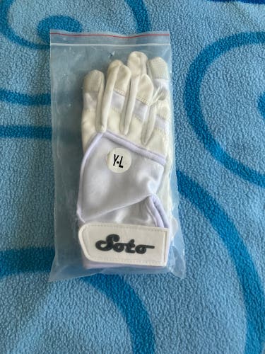 Batting Gloves (New) soto batting gloves