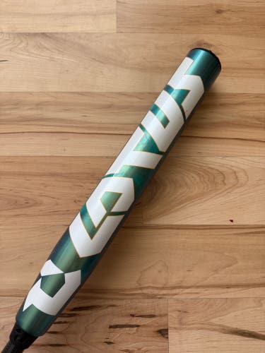 2026 DeMarini Lotus 33/22(-11) Fastpitch Softball Bat