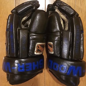 Vintage Sher-Wood Platinum SP-5060 Hockey Gloves - 14.5" (Black / Blue) - Pro Stock NHL Shield (Used