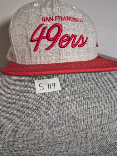Gray Adult Unisex One Size Fits All Mitchell & Ness Hat (Used)