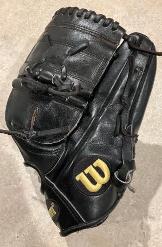 Wilson A2000 CK22 RHT Baseball Glove 11.75" (Used)