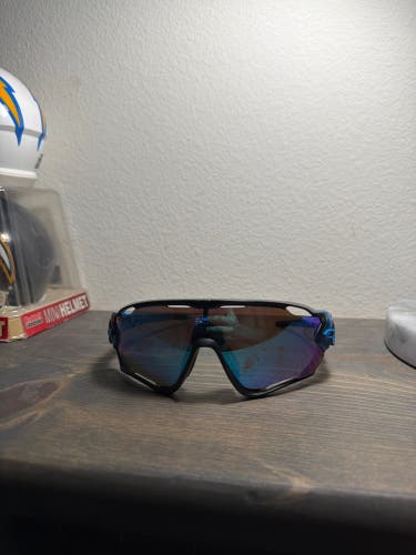 Blue Men's Adult One Size Fits All Men's Oakley Sunglasses (Used)