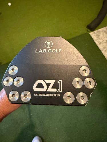 L.A.B. Golf OZ.1i HS Putter Right Handed Putter 34.25" (Used)