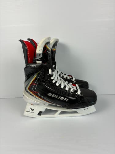 Like New Size 6.5 Fit 1 Intermediate Bauer Vapor Flypro Hockey Skates