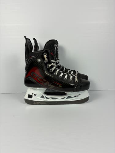Like New Size 5.5 Tapered Intermediate CCM JetSpeed FT8 Pro Hockey Skates