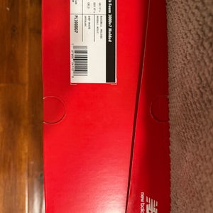 Gray Men's Size 13.0 (W 14.0) Adult New Balance Low Top Molded Cleats (Used)