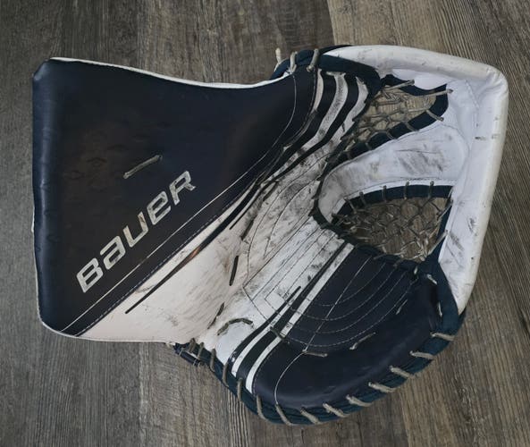 Bauer Vapor 2X Regular Goalie Catch Glove Navy/White (Used)