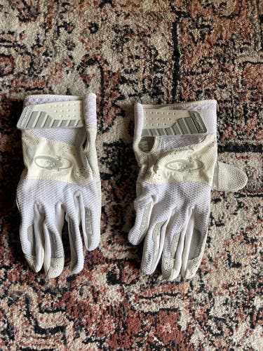 XL Lizard Skins Batting Gloves (Used)