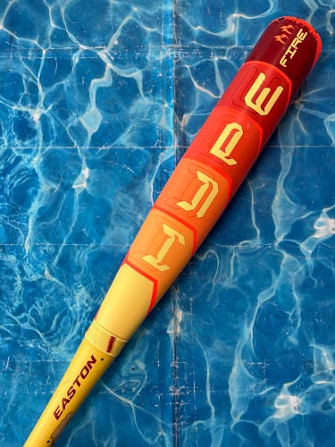 2025 Easton Hype Fire Composite Bat USABat Certified (-10) Composite 21 oz 31" (Used)