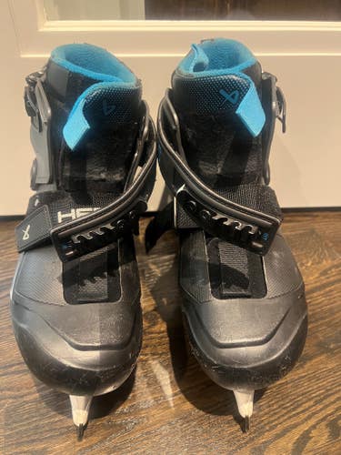 Bauer Konekt HF3 Hockey Goalie Skates Size 5 (Used)