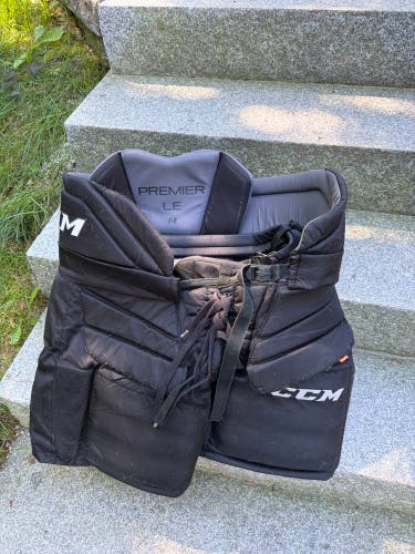 Senior Large CCM Premier R1.5 LE Hockey Goalie Pants (Used)
