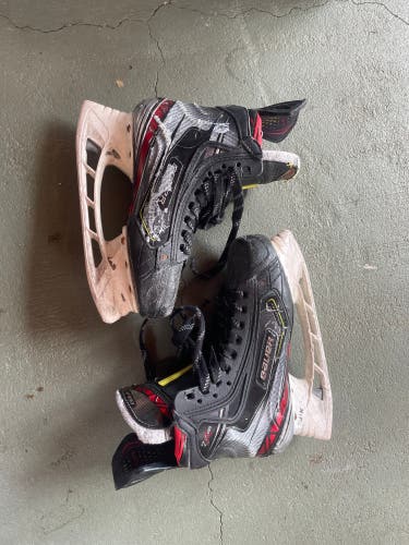 2019 Bauer Vapor 2X Pro Hockey Skates Size 3 (Used)