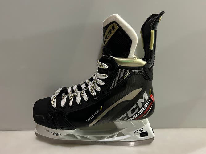 New CCM Tacks AS580 Hockey Skates - Senior Size 7 NIB