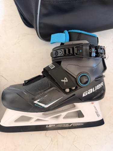 2025 Bauer Konekt HF3 Hockey Goalie Skates Regular Width Size 2 (Used)