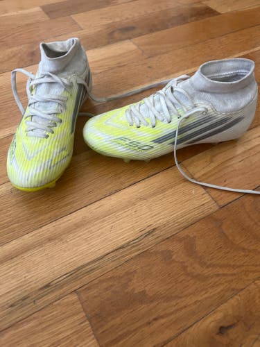 Women's Size M 4.5 (W 5.5) Adidas F50 adizero Molded Cleats Cleats (Used)