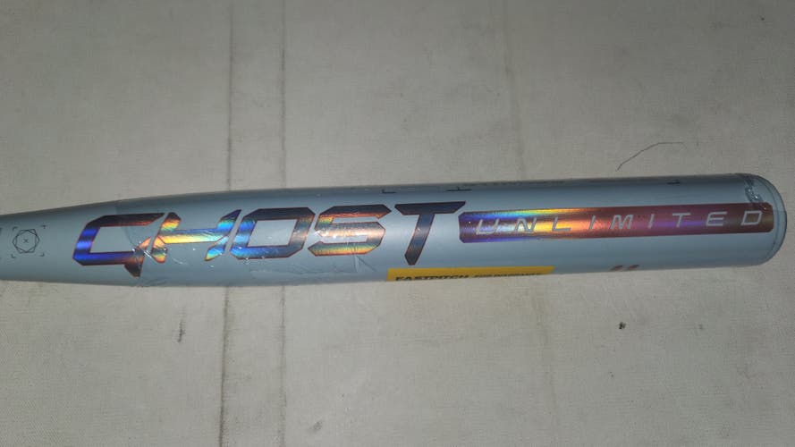 Easton Ghost Unlimited Composite Bat (-11) 22 oz 33" (New)