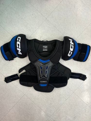 Senior Small CCM Tacks Classic Shoulder Pads