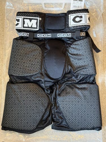 CCM PG9 Senior Referee Hockey Referee Girdle Medium