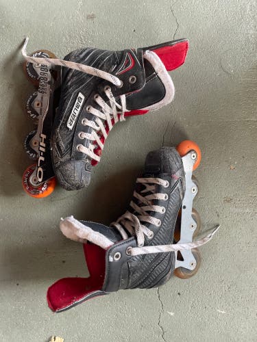 Bauer Vapor X Hockey Skates Size 2 (Used)
