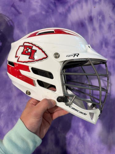 White Adult Cascade CPV-R Helmet (Used)