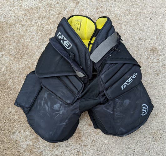 Senior Medium Warrior Ritual X3 E+ Hockey Goalie Pants (Used)