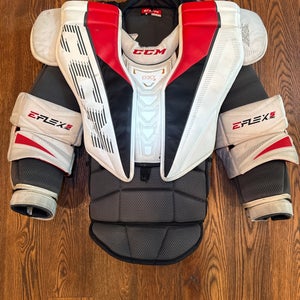 Large CCM EFlex 5 Pro Goalie Chest Protector (Used)