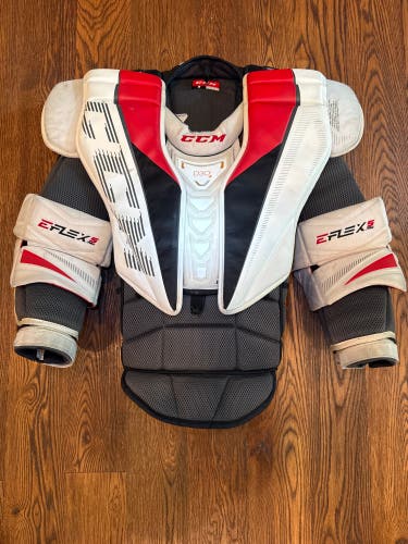 Large CCM EFlex 5 Pro Goalie Chest Protector (Used)