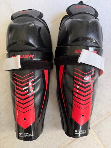 Youth Bauer Lil Sport 9" Shin Pads (Used)