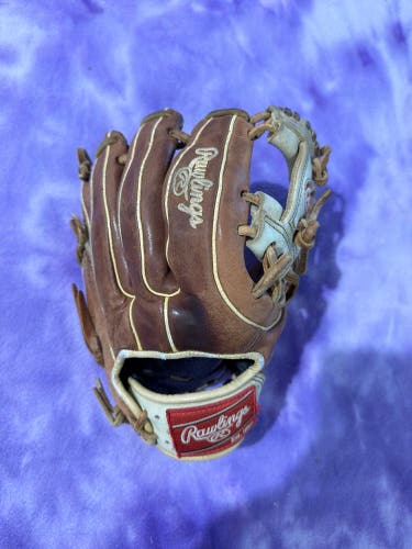 Brown Rawlings Gold Glove Elite RH Infield Baseball Glove 11.5" (Used)