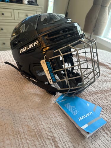 Medium Bauer IMS 5.0 Helmet (New)