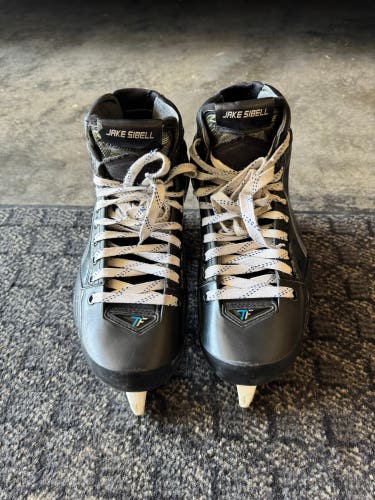 True TF Custom Pro Hockey Goalie Skates Wide Width 10 (Used)