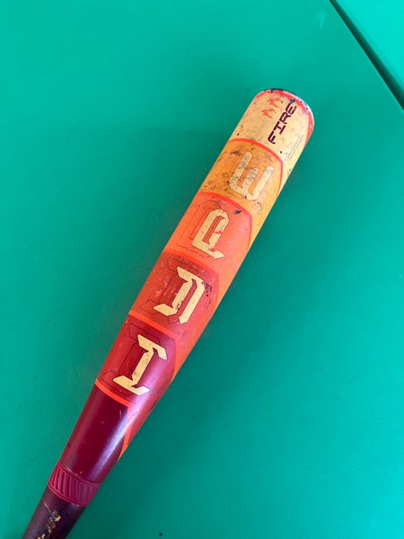 2025 Easton Hype Fire Composite Bat USSSA Certified (-5) Composite 26 oz 31" (Used)