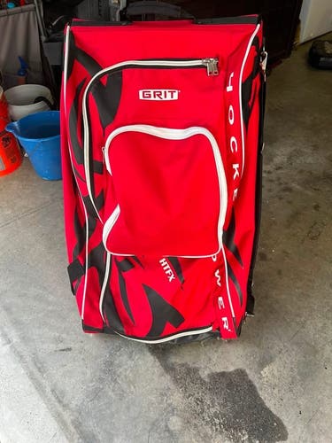 Complete Junior Hockey Gear Set - Red Grit 33" Tower Bag / Bauer Vapor 3X (6.5)