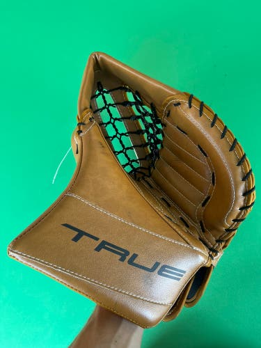 Brown Senior True HZRDUS L95 Goalie Gloves & Blockers Regular (Used)