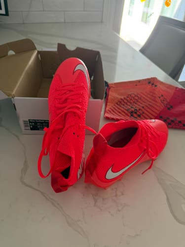 Men's 6.5Y (Big Kids / Youth) Nike (New)